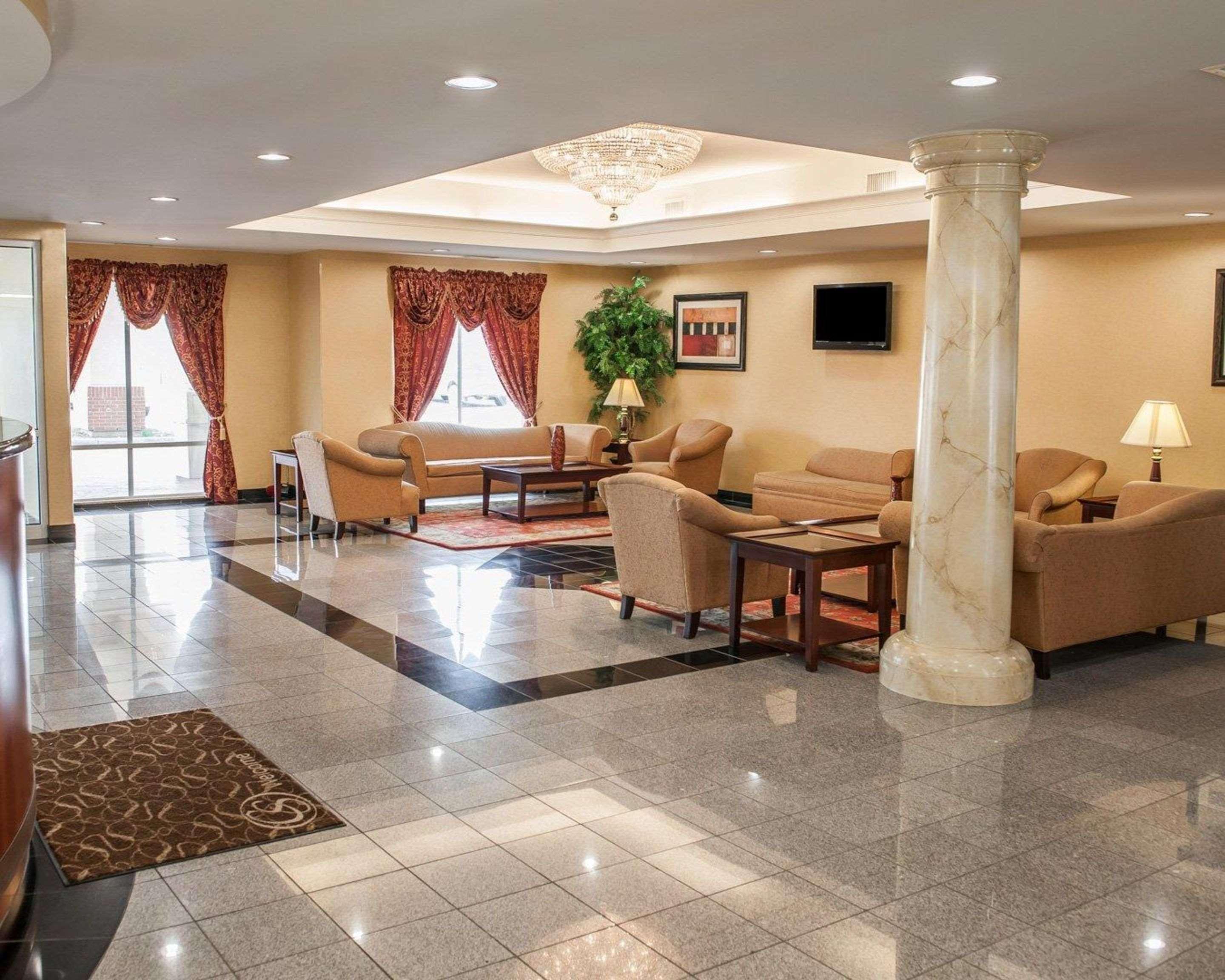 Comfort Suites Near Indianapolis Airport Экстерьер фото