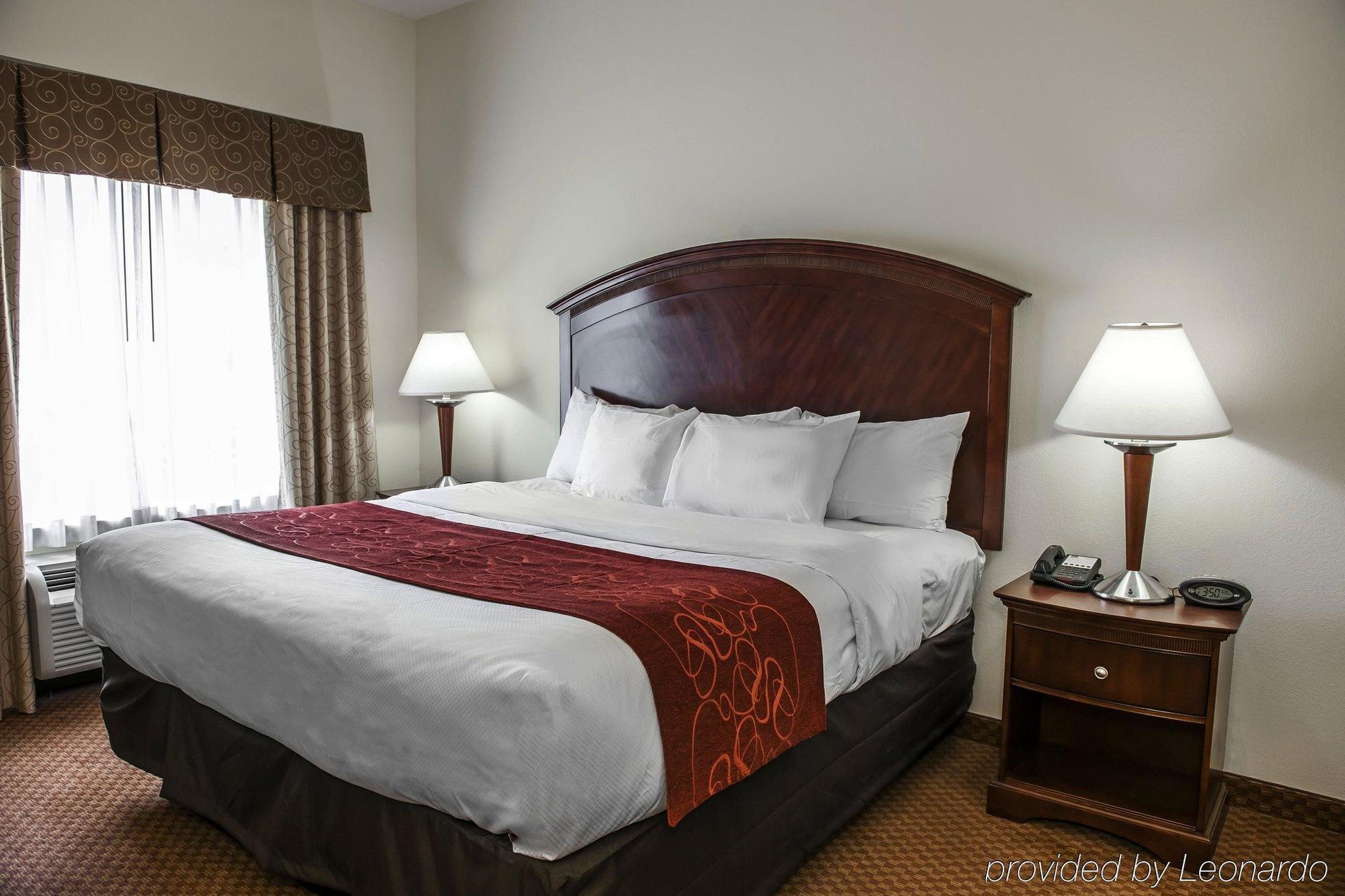 Comfort Suites Near Indianapolis Airport Экстерьер фото