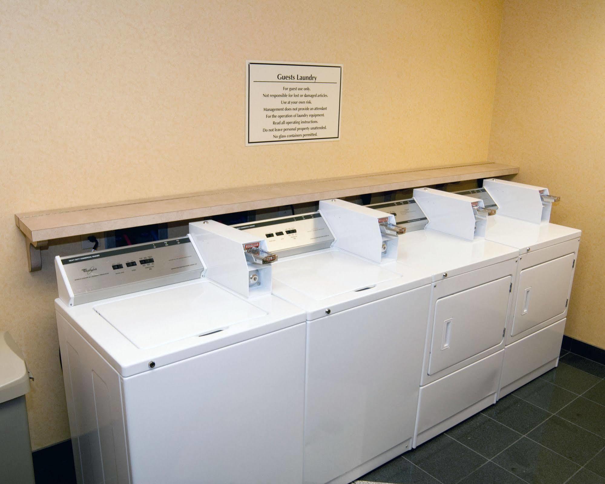 Comfort Suites Near Indianapolis Airport Экстерьер фото